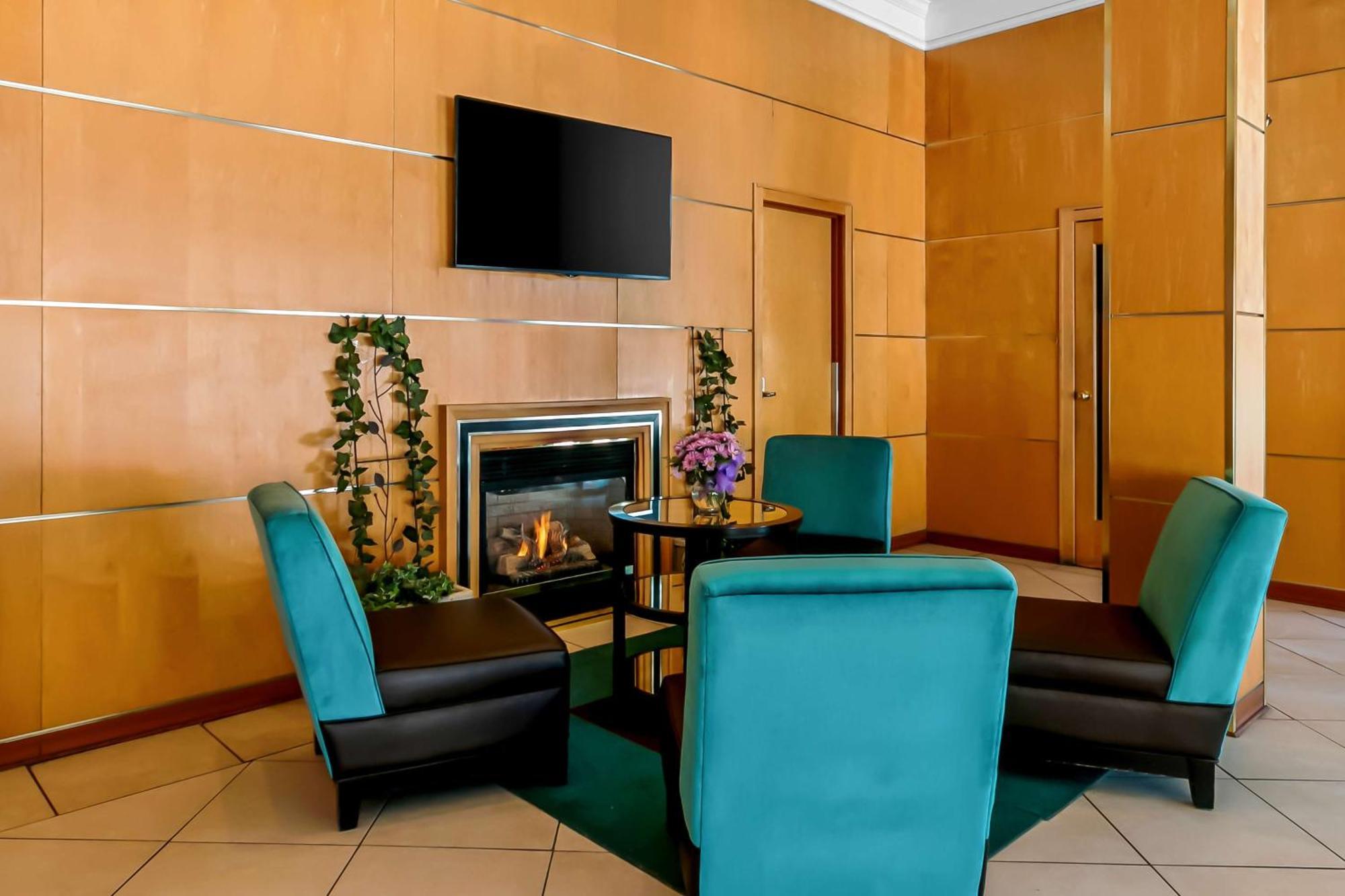 Best Western Downtown Sudbury Esterno foto