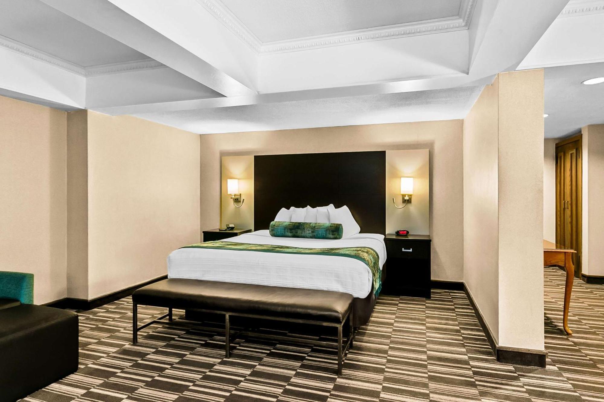 Best Western Downtown Sudbury Esterno foto